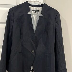 Ann Taylor 1 button blazer